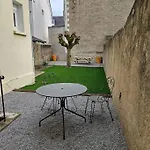 Arago1 - Appartement Tours Centre Sur Jardin