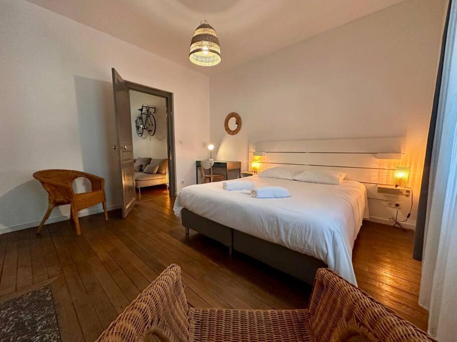 Arago1 - Centre Sur Jardin Appartement Tours